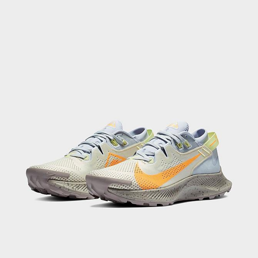 WOMEN'S NIKE PEGASUS TRAIL 2 TRAIL RUNNING SNEAKERS - ❗️ONLY WORN ONCE